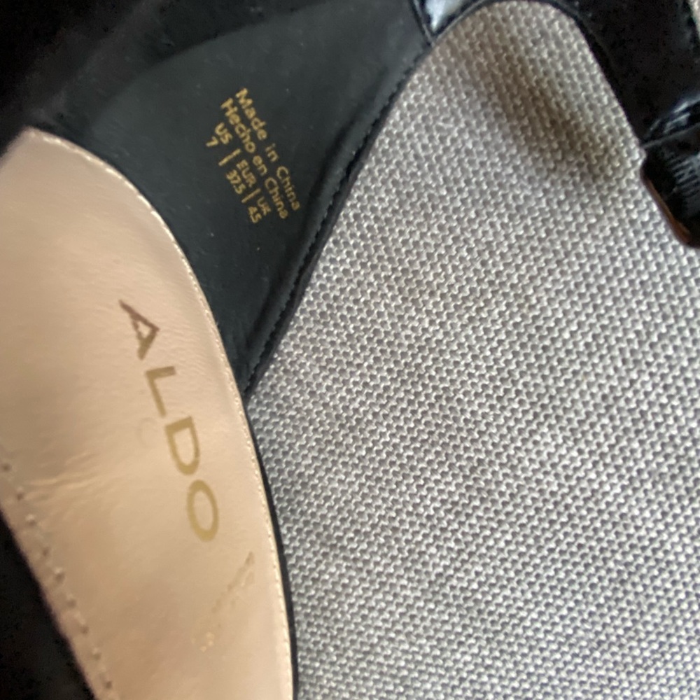 ALDO Block Heels - Picture 3 of 9